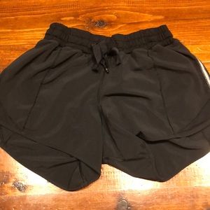 lulu lemon black shorts